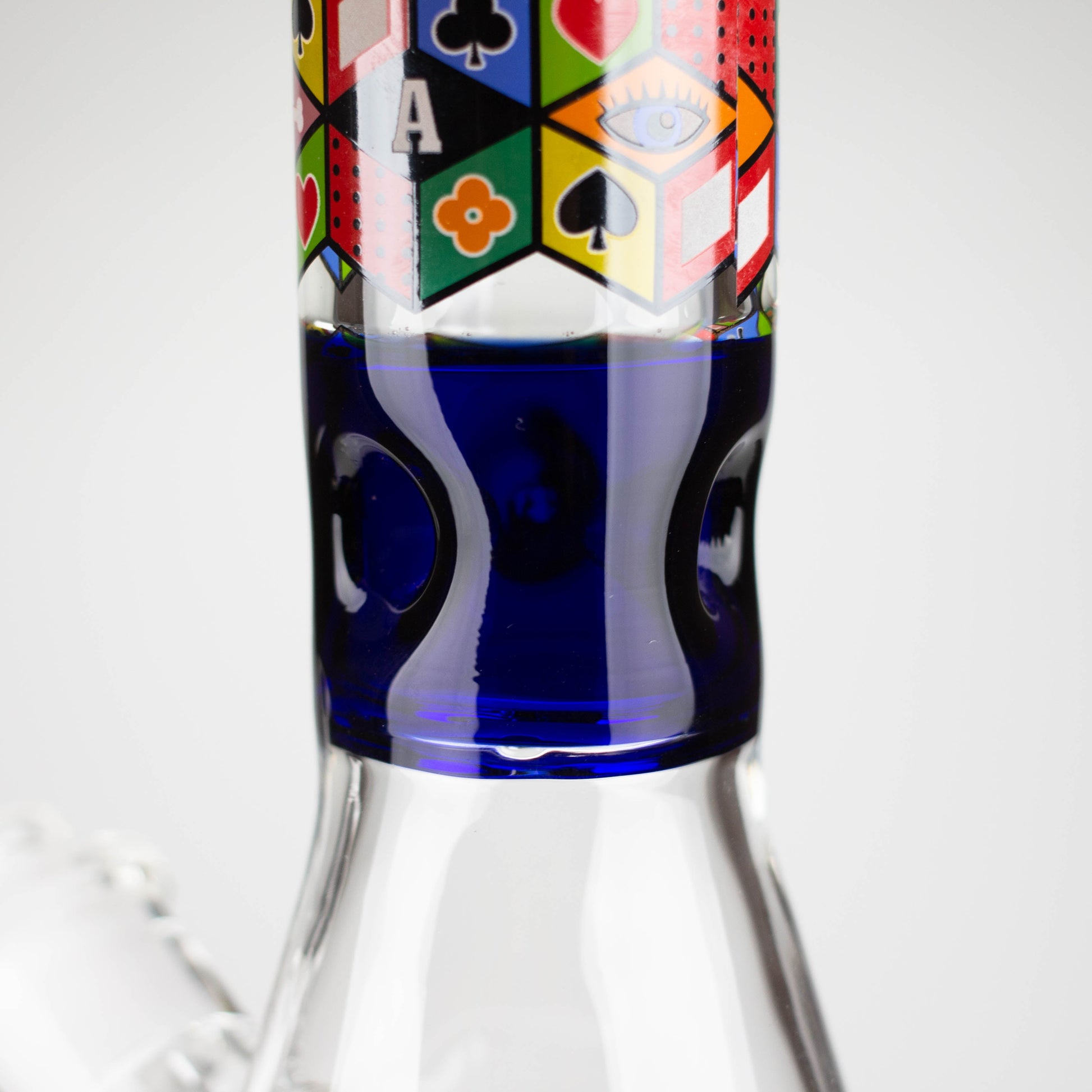 17" Color accented 7 mm glass water bong With Poker Design_9