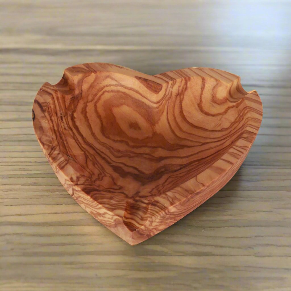 VOW | Olive wood Heart shaped ashtray_1