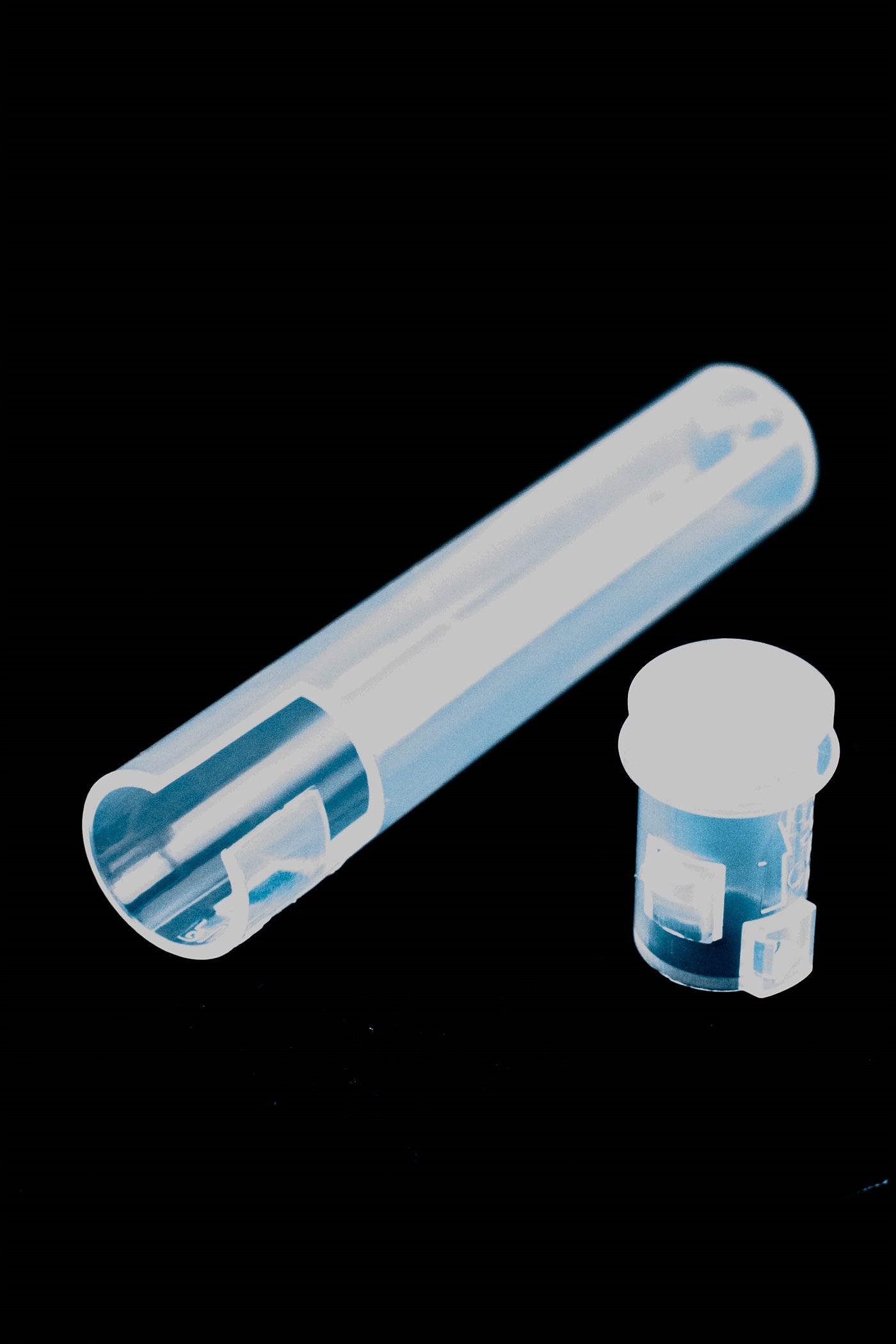 PLASTIC PRE-ROLLED CONE TUBES 78 mm Bag of 36_1