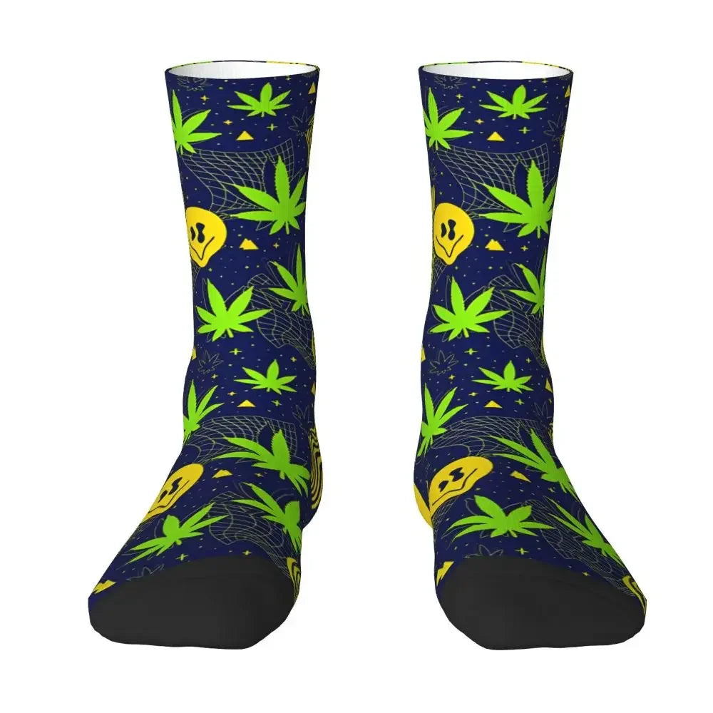 Cannabis Marijuana Pattern Men's Socks Vintage Harajuku Street Style Novelty Casual Crew Sock