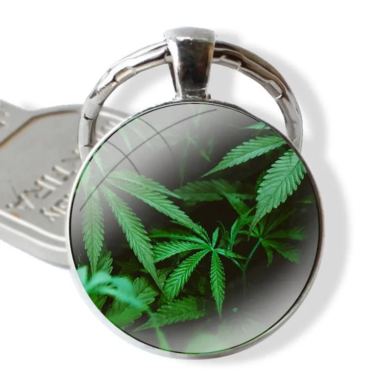 Keychain Handmade Glass Cabochon Key Ring Holder Pendant Key Chains Cannabis Weed Leaves