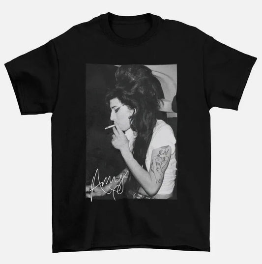 Hot Smoke Amy Winehouse T shirt Cotton All Size