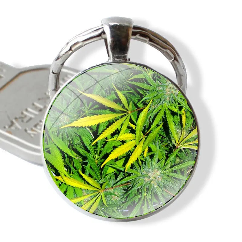 Keychain Handmade Glass Cabochon Key Ring Holder Pendant Key Chains Cannabis Weed Leaves