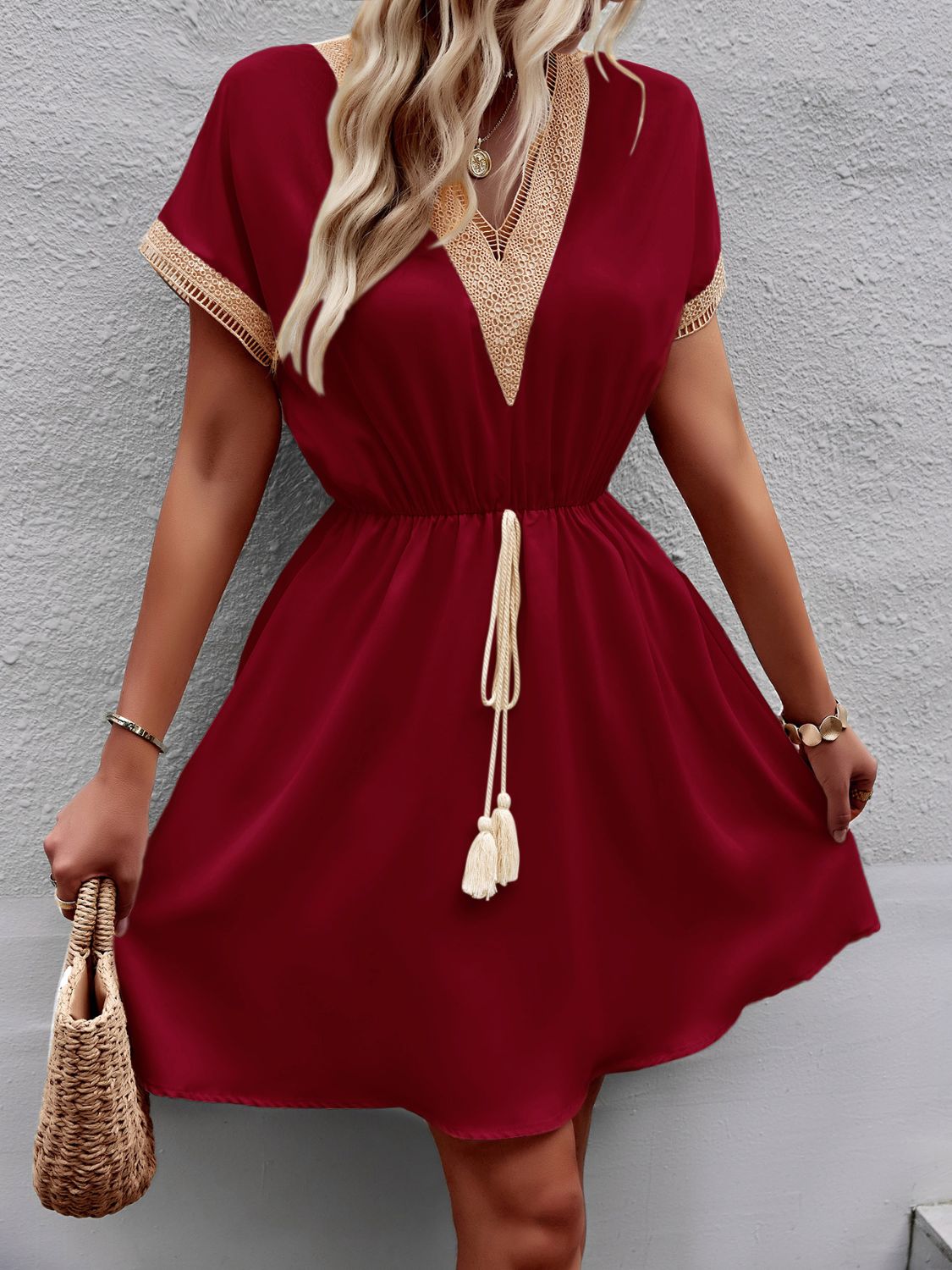 Devine Contrast Trim V-Neck Short Sleeve Mini Dress